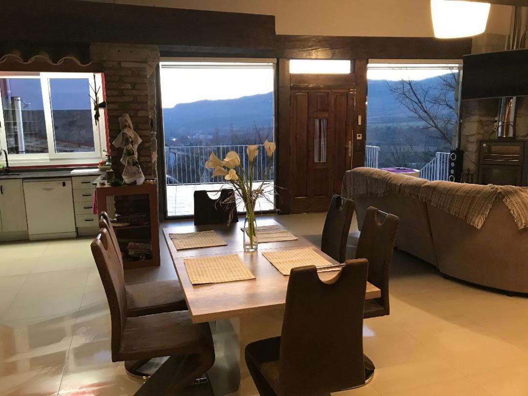 Casa Rural La Abadia-Apartamentos Graus Ngoại thất bức ảnh